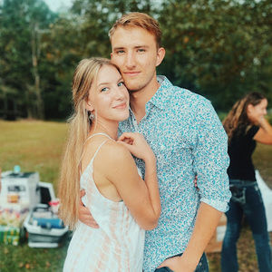 Meet your Posher, Madelyn